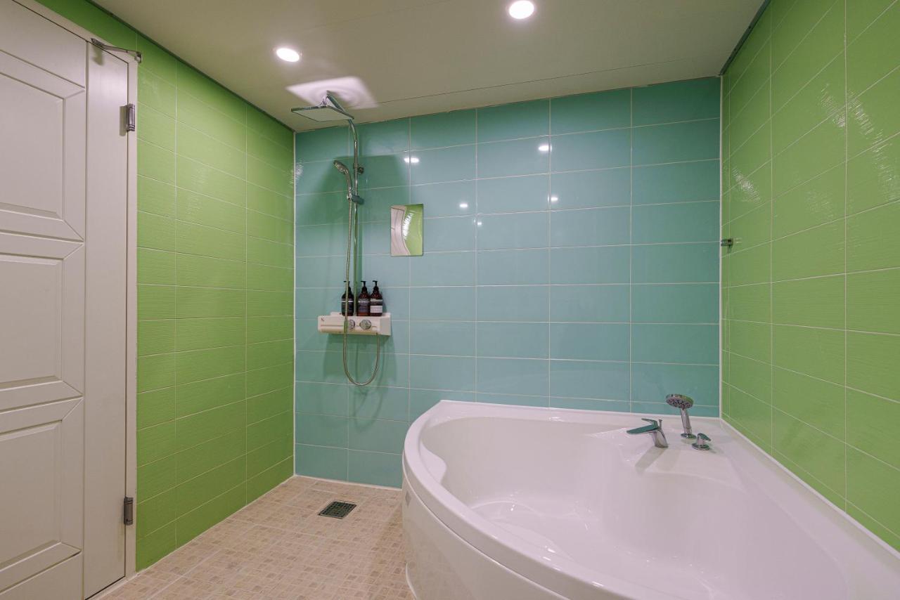 Little Prince Hotel Gunsan Zewnętrze zdjęcie